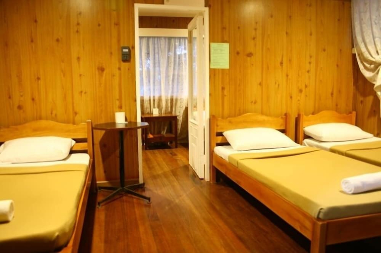 Bedroom 1, Villa Silvina Hotel and Restaurant, Baguio City