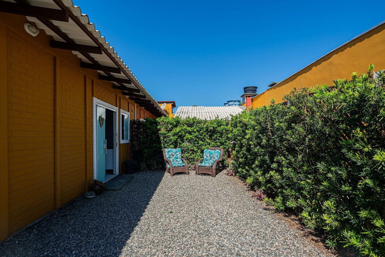 Property grounds 2, Casa 1, Navegantes