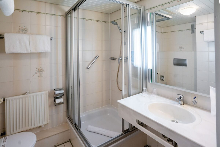 Bathroom 5, Hotel Europäischer Hof, München