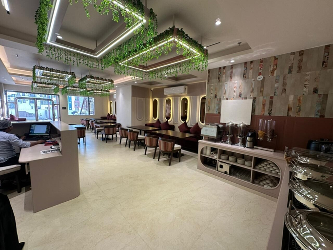 Restaurant 5, Zip by Spree Hotels R Group - Near Coaching Hub & Oxy Park, Kota