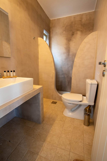 Room 3, Sunrise stone villa with Jacuzzi, South Aegean