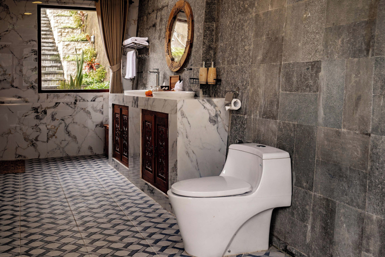 Bathroom 3, Grand Campuhan, Gianyar