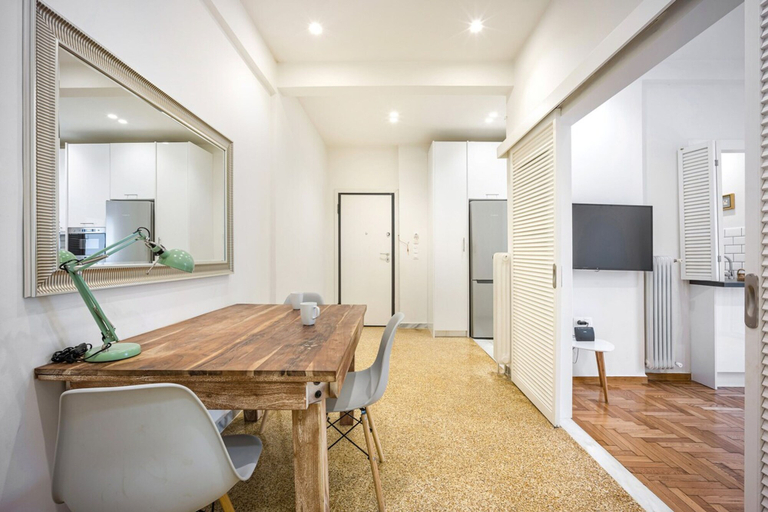Room 5, Modern & Cozy Apartment, Attica