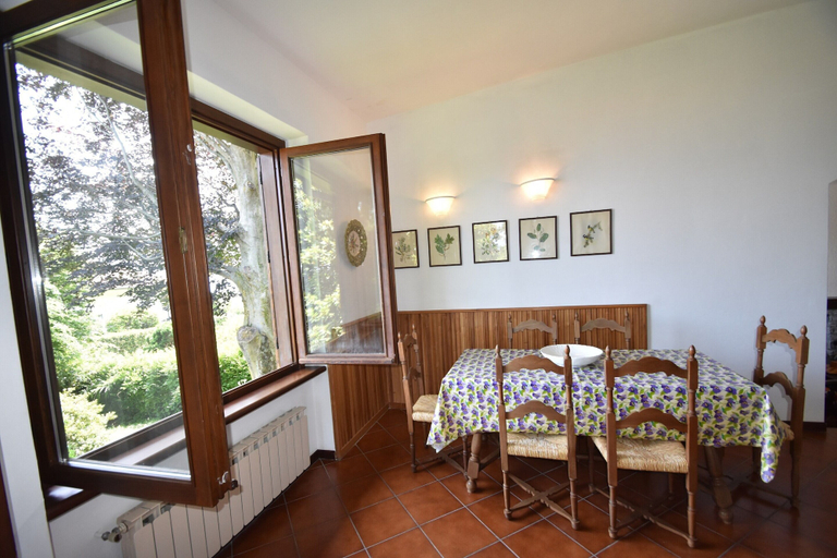 Dining 2, Villa in Valdora With Lake Maggiore Views, Verbano-Cusio-Ossola