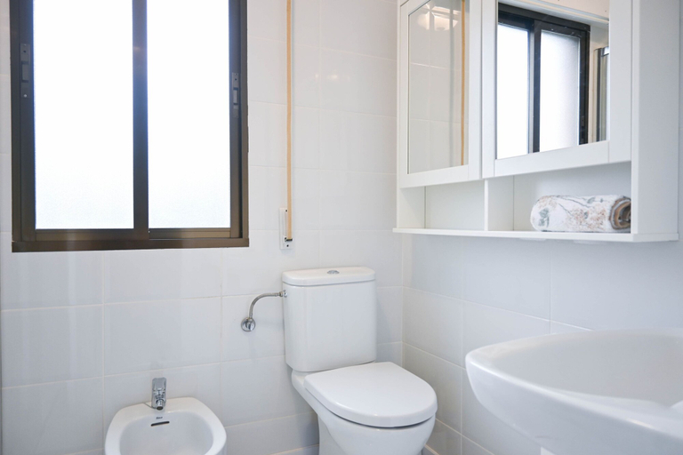 Room 2, M Dar173 Vivienda Ideal Espacio Acogedor en Alco, Madrid