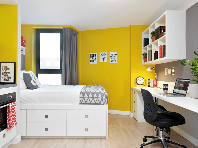Bedroom 2, Modern Studios in Edinburgh, Edinburgh