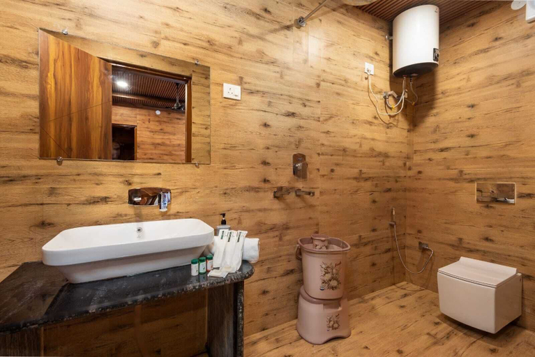 Bathroom 3, Mountain Villa Mussoorie, Dehradun