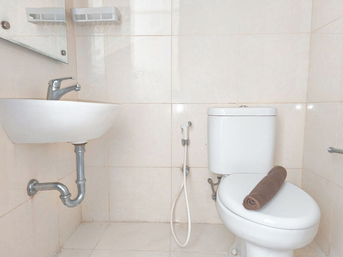 Interior 4, Good Studio (No Kitchen) At Elvis Tower Apartment, Cikarang