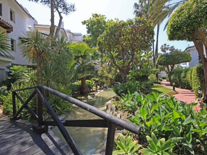 Exterior 4, Coastal Getaway With Pool, Málaga