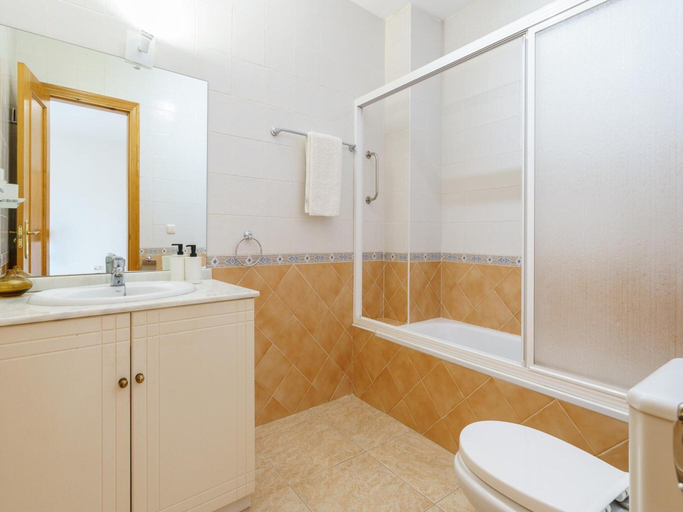 Bathroom 4, Romantic Coastal Apartment Retreat, Málaga
