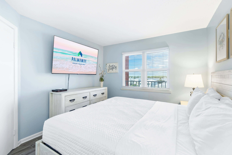 Room 5, NEW Gulf Front - Beaches Pool Dining and Fun, Baldwin