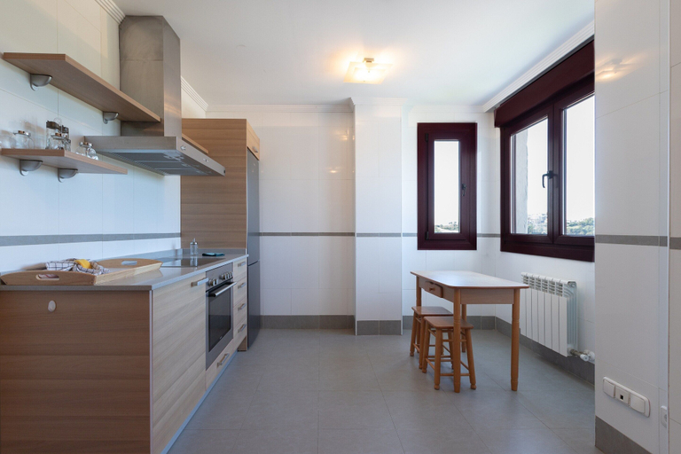 Others 4, Bahia Casares 4 - Apartment In Casares. Free Wifi, Málaga