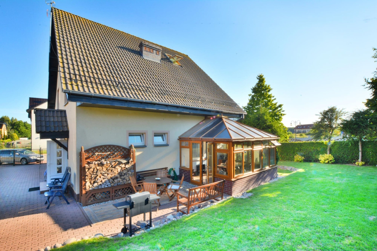 Primary image 1, Comfortable Villa With a Large Private Garden, Sławno