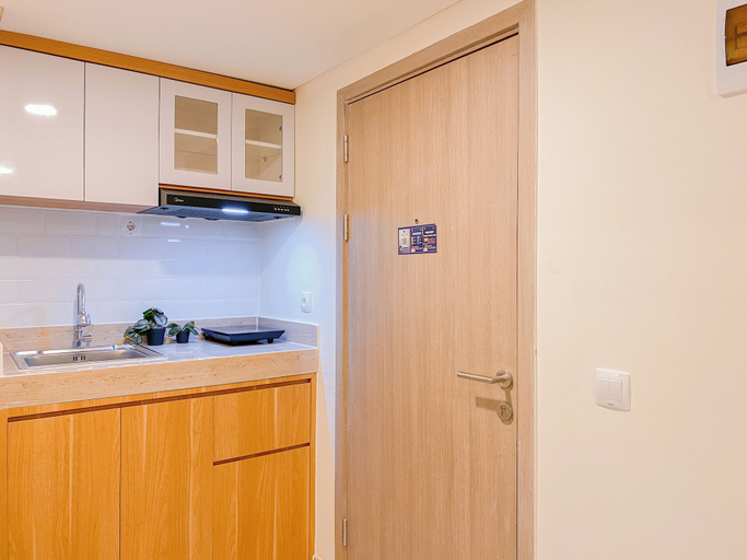 Private kitchen 3, Cozy And Functional 2Br At Apartment Meikarta, Cikarang
