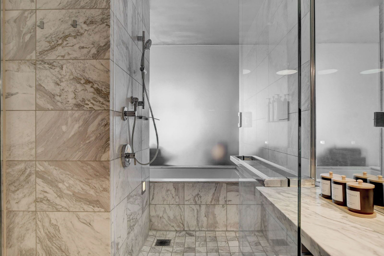 Bathroom 4, Ava's Suite 37th FLR PALMS PLACE, Clark