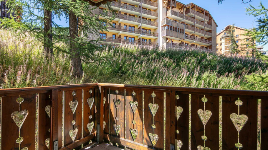 Balcony, Peaceful Alpine Retreat in Risoul, Hautes-Alpes