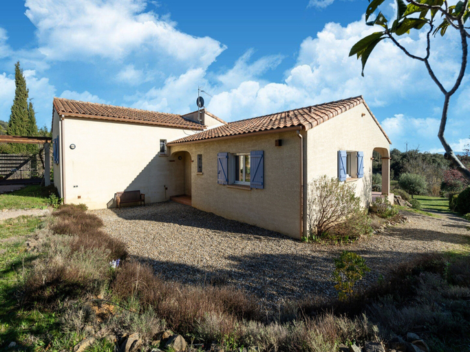 Exterior 5, Tranquil Holiday Home With Private Pool, Hérault