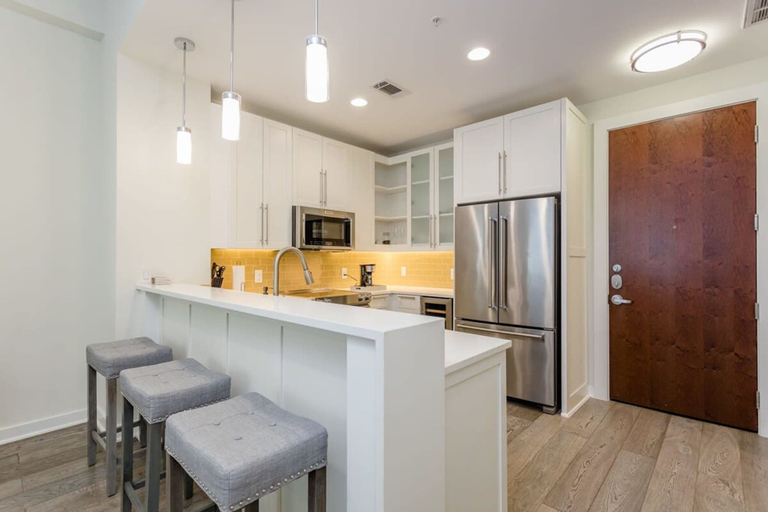Exterior 4, Constellations Elegant 1 BR in Downtown Houston, Houston