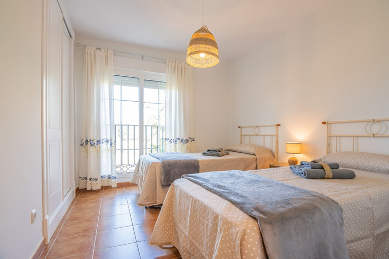 Room 5, Ideal Apartment in Isla Canela, Huelva
