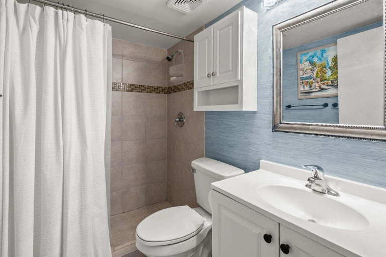 Bathroom 3, Sea Cloisters 105f 3 Bedroom Condo, Horry