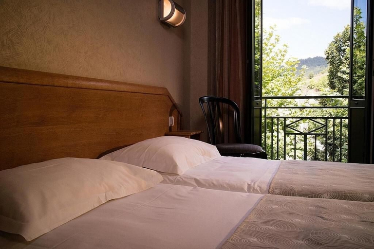 Bedroom 4, Logis Hotel Restaurant Mont Aigoual, Lozère