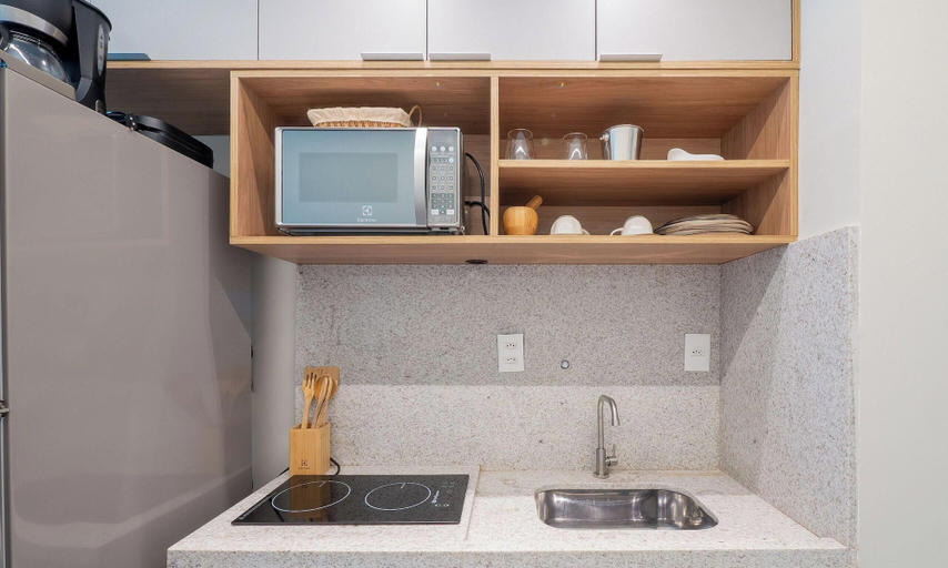 Private kitchen, Oceanfront Studio in Condominium Ops0337, Salvador