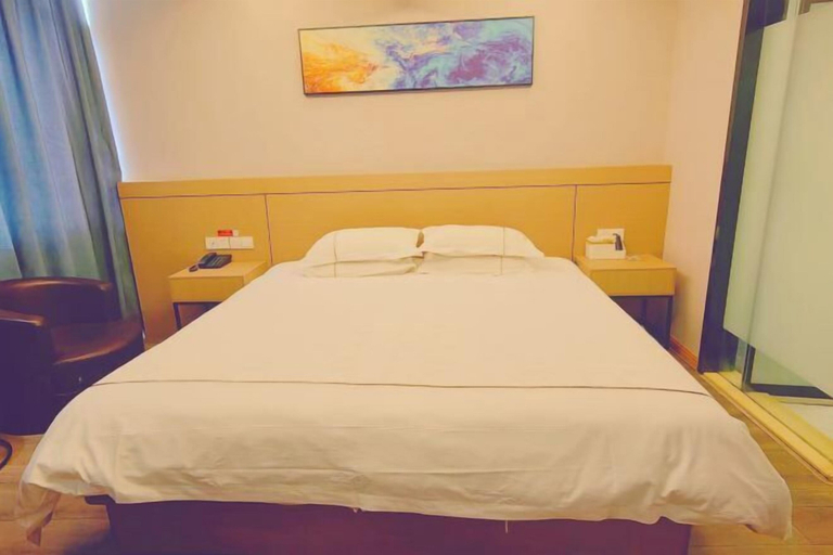Bedroom 4, Milan Theme Hotel, Taizhou