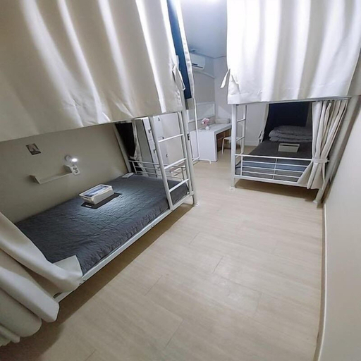 Room 5, Funwave guesthouse in Haeundae, Haeundae