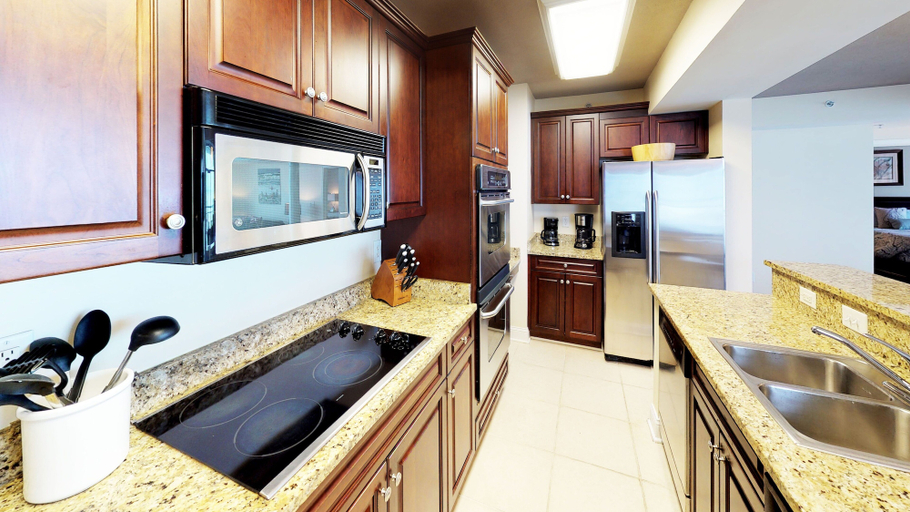 Interior 3, Ocean Blue 703, Georgetown