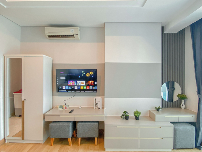 Living area 5, Comfy And Neat Studio At Capitol Suites Apartment, Jakarta Pusat