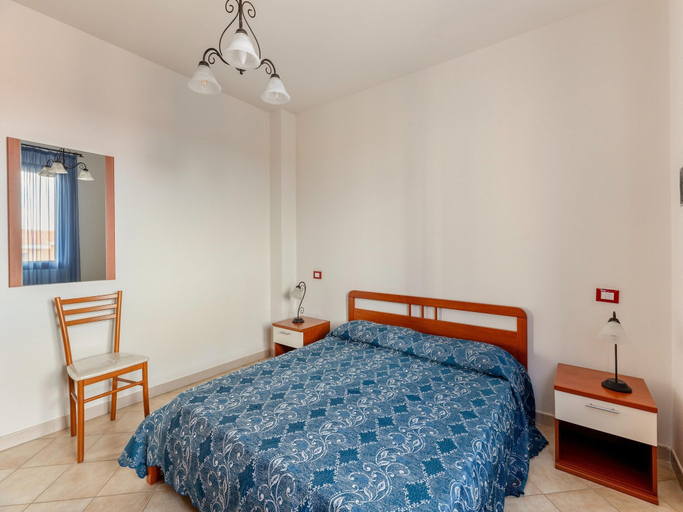 Room 2, Appartamento Vicino al Mare, 2 Piscine, Sassari
