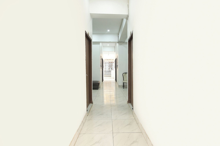 Lobby 3, Fabhotel City Charm, Dehradun