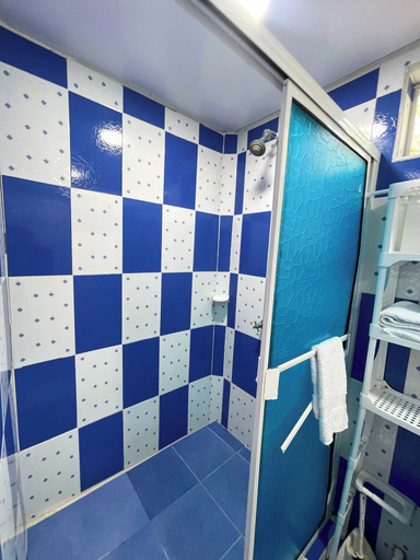 Bathroom 3, Posada Three Cay Suites, Providencia