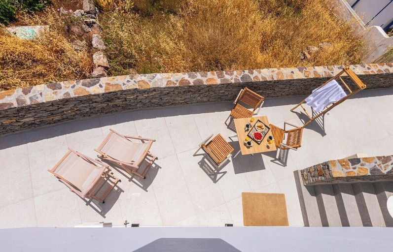 Room 5, Stema Suite 1, South Aegean