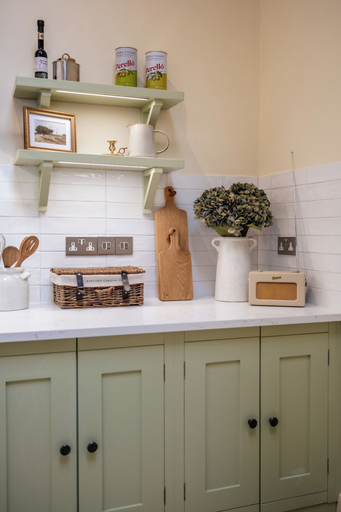Interior 4, Stunning 2 Bedroom Cottage near Burford, Oxfordshire