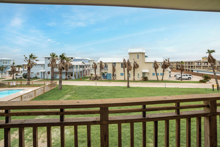 Interior 2, Sunrise Villas 207 - Boardwalk TO THE Beach!, Nueces
