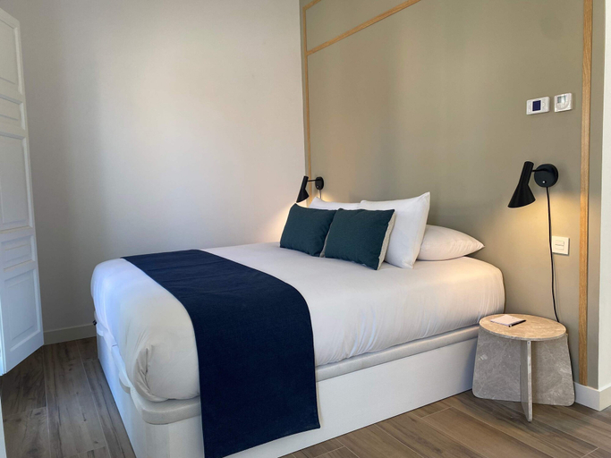 Room 5, w Dreamy 1BR With Terrace in Chueca, Madrid
