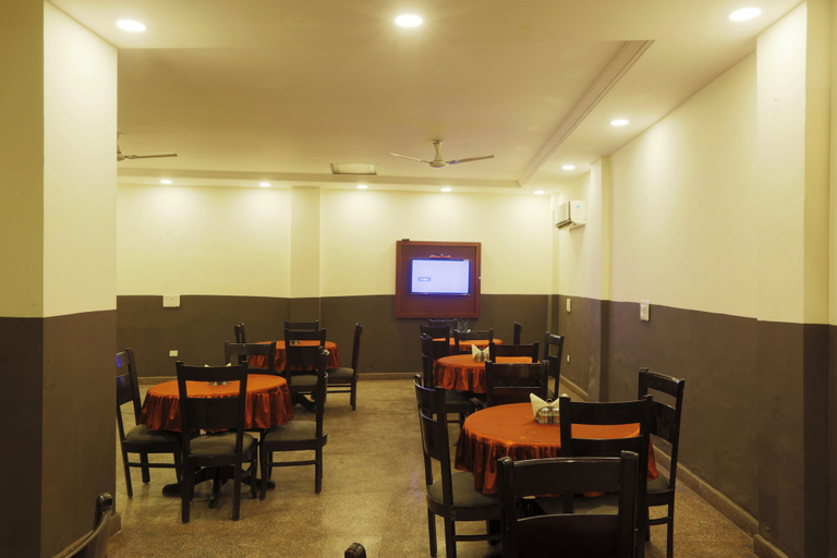 Food & Drinks 5, Hotel Edisson View, Delhi