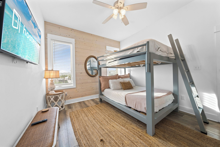 Bedroom 2, By The Beach, Baldwin