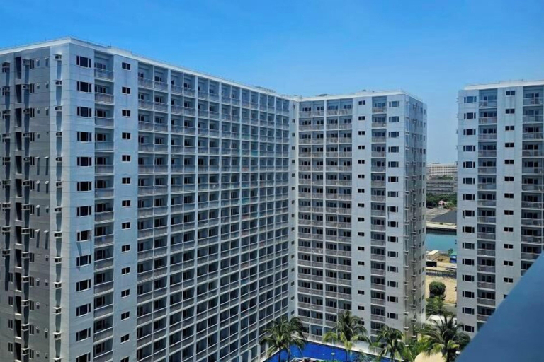 Children's area, Hannah's Crib at Shore Residences with Balcony and Pool View, Pasay City