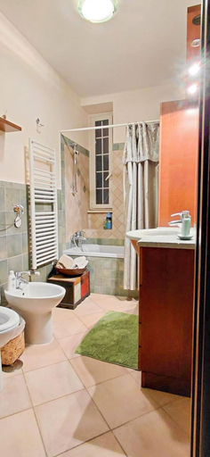 Bathroom 2, Casa al Mare, Rome