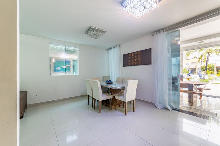 Dining 5, Casa 4 Suites-Com Piscina-137M, Barra de São Miguel
