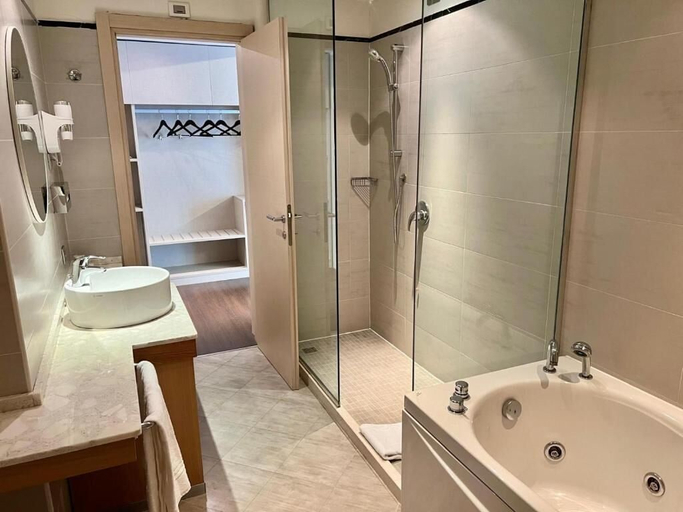 Bathroom 3, Unico Hotel, Milano