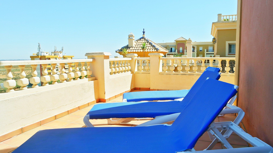 Terrace/patio, Seaside Duplex in Punta del Moral for 5, Huelva