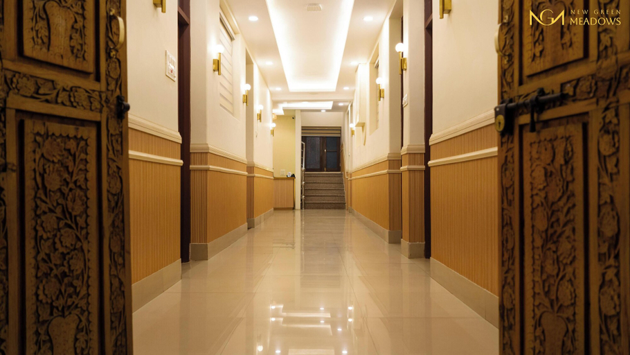 Lobby, New green meadows, Srinagar