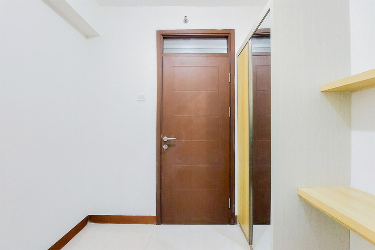 Room 2, Comfort 1Br With Extra Room At Loftvilles City Apartment, Tangerang Selatan
