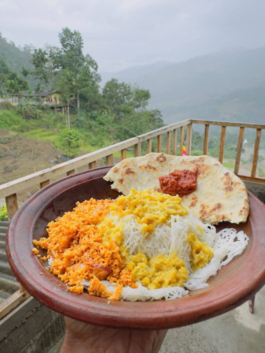 Food and drink, Hobbit cabana, Walapane