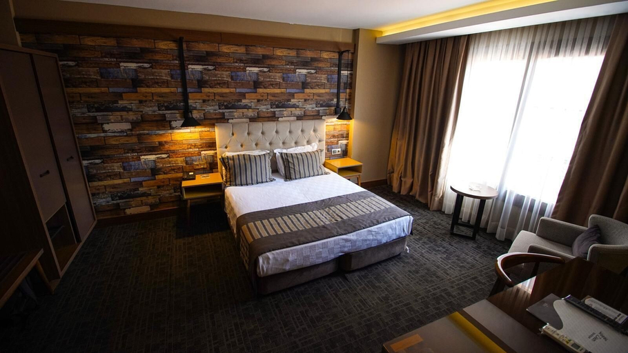 Room 4, DİASOS OTEL, Buca