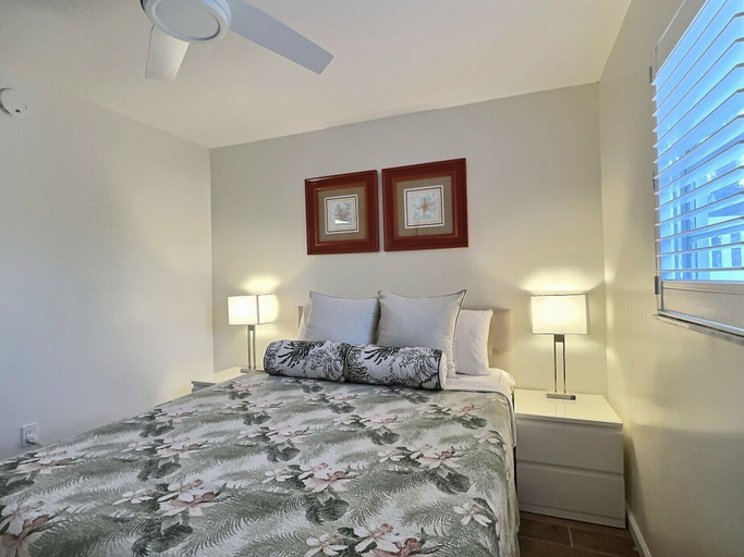Interior 3, Holiday House 2, Sarasota