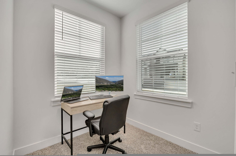 Room 3, Wind Farm Estates by CDH G102, Utah